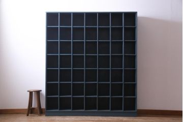 ペイント家具　7×7マス　シックな色合いが魅力のマス目棚(ロッカー、オープンラック、収納棚)