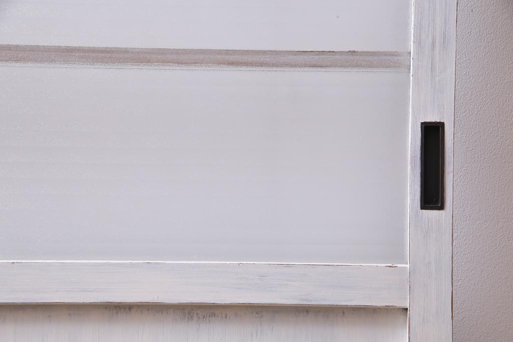 ペイント家具　銀モールガラス入り　レトロでナチュラルなガラス戸1枚(引き戸、建具)