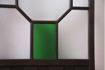 大正ロマン　当時物色ガラス　黄色と緑のアクセントがお洒落なガラス戸2枚セット(引き戸、建具)