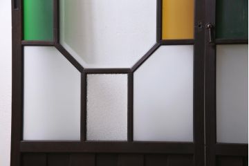 大正ロマン　当時物色ガラス　黄色と緑のアクセントがお洒落なガラス戸2枚セット(引き戸、建具)(1)