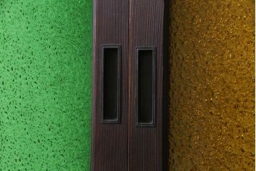 大正ロマン　当時物色ガラス　色とりどりな配色が個性的なガラス戸4枚セット(引き戸、建具)