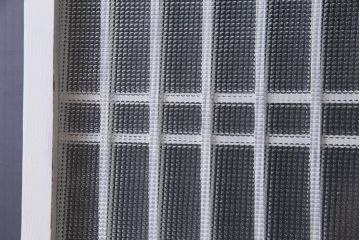 ペイント建具　昭和初期　レトロな印象与える幅狭タイプの板戸1枚(建具)
