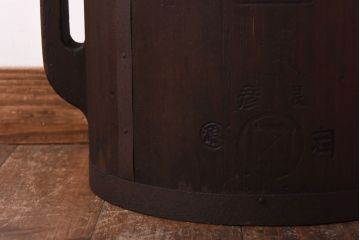 アンティーク雑貨　和製アンティーク　取っ手付きの形が魅力的な一斗升(一斗枡、マス)(2)
