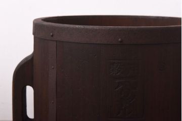 アンティーク雑貨　和製アンティーク　取っ手付きの形が魅力的な一斗升(一斗枡、マス)(2)