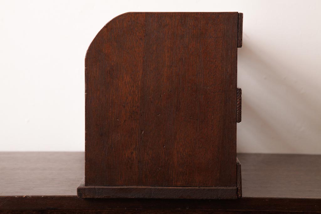 アンティーク雑貨　昭和レトロ　シンプルなブックスタンド(本立て)