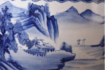 アンティーク雑貨　昭和初期　静けさが漂う山水図の瀬戸火鉢(鉢カバー)