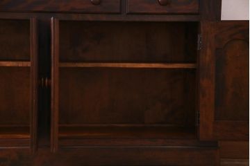 中古　松本民芸家具　レアもの!大きめの取っ手が印象的なF型食器棚(カップボード、飾り棚、収納棚)(定価約100万円)