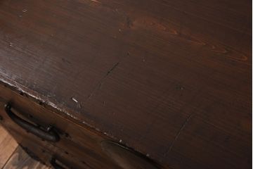 アンティーク家具　和製アンティーク　丸金具　鋲が目を惹く時代箪笥ローボード(テレビボード、ローチェスト)