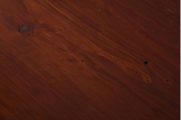 アンティーク家具　和製アンティーク　松の金具が趣深いリメイク箪笥ローボード(ローチェスト)