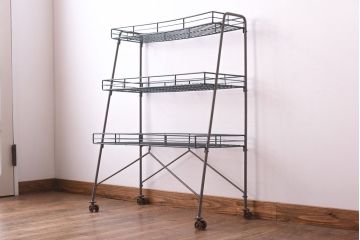 ペイント家具　メンズライクのカラーが魅力のビンテージバスケットワゴン(キャスター付きスチールラック、陳列棚)