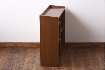 アンティーク家具　昭和期　栓材　サイズの違う棚が便利なブックシェルフ(本棚、オープンラック)