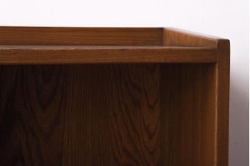 アンティーク家具　昭和期　栓材　サイズの違う棚が便利なブックシェルフ(本棚、オープンラック)