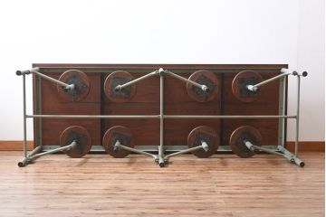 ラフジュ工房オリジナル 格納スツール付き　アンティークペイントが魅力の8人掛けテーブル(ダイニングテーブル、作業台)