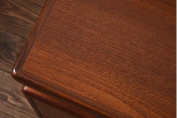 G-PLAN(ジープラン)　北欧家具　大きなミラーが印象的なドレッサー(化粧台)(2)