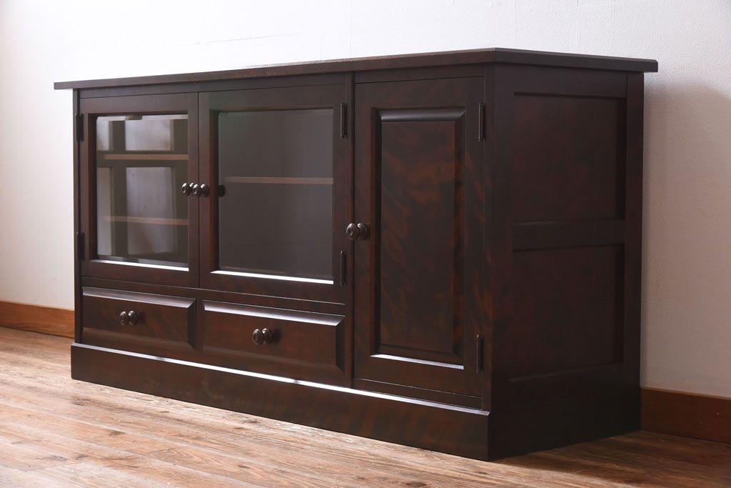 中古　北海道民芸家具　品の良い佇まいが魅力のオーディオキャビネット(サイドボード、リビングボード)