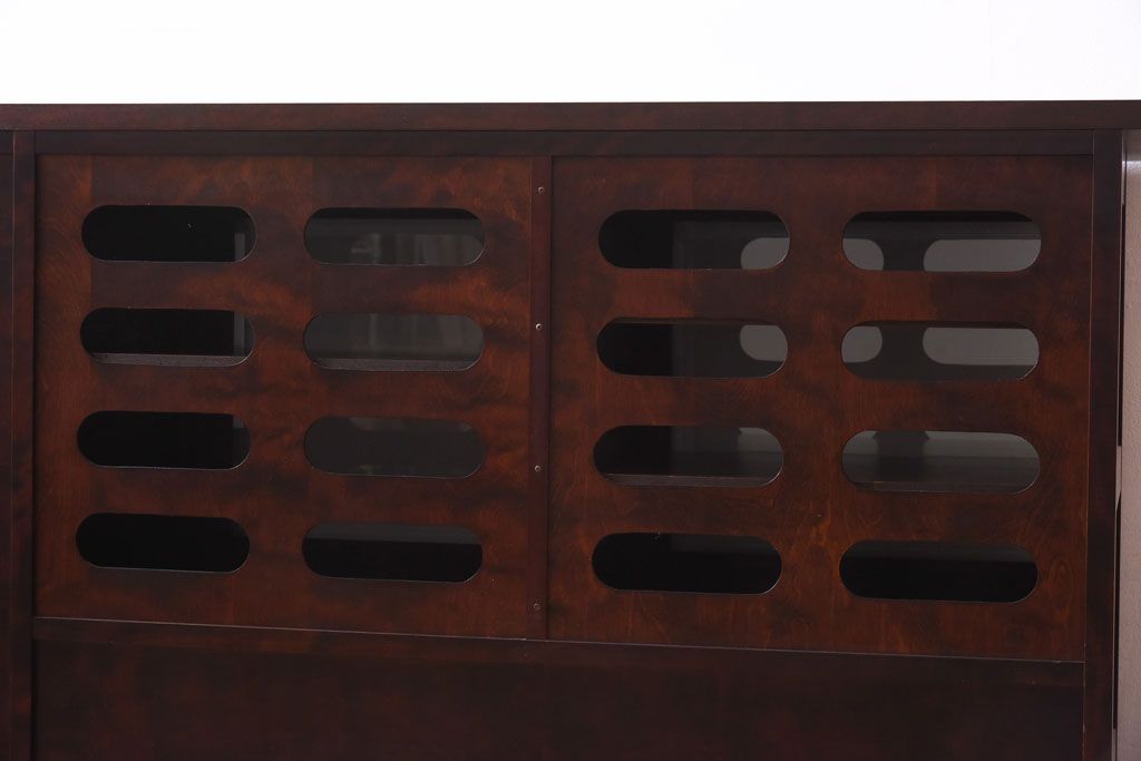 中古　北海道民芸家具　品の良い佇まいが魅力のオーディオキャビネット(サイドボード、リビングボード)