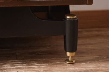 ヴィンテージ家具　北欧ビンテージ　G-PLAN(ジープラン)　BBシリーズ　モダンな佇まいが魅力的なワードローブ(収納棚、キャビネット)