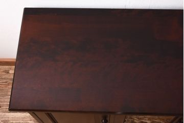 中古　北海道民芸特注品　細かく分かれた収納スペースが便利なキャビネット(ローボート、収納棚)