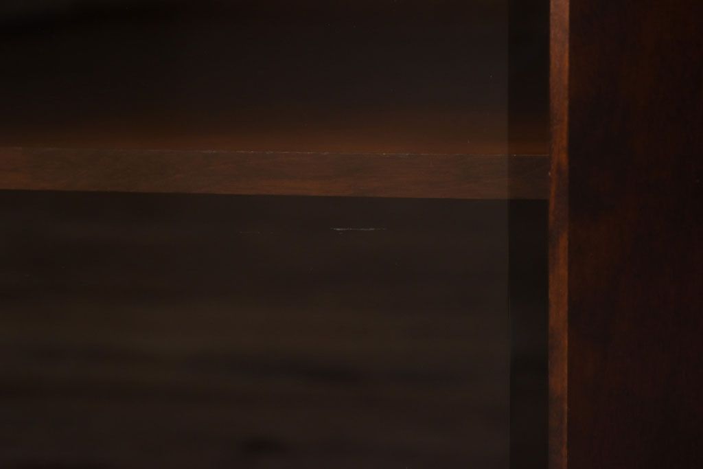 中古　北海道民芸特注品　細かく分かれた収納スペースが便利なキャビネット(ローボート、収納棚)