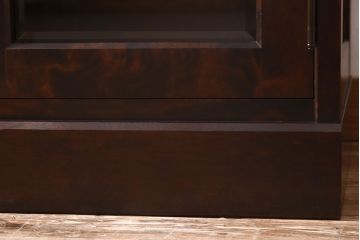 中古　北海道民芸特注品　細かく分かれた収納スペースが便利なキャビネット(ローボート、収納棚)