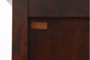 中古　北海道民芸特注品　細かく分かれた収納スペースが便利なキャビネット(ローボート、収納棚)