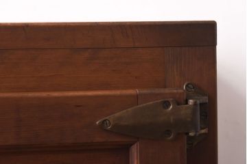 レトロ家具　昭和レトロ　リメイク　収納できる小振りな木製冷蔵庫(収納棚、ディスプレイ)