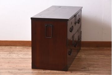 アンティーク家具　和製アンティーク　リメイク　艶やかな漆が目を惹く二本松箪笥ローボード(時代箪笥、ローチェスト)