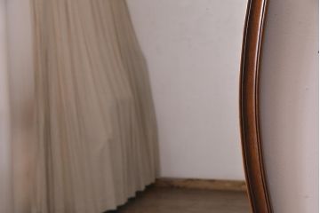 アンティーク雑貨　中古　DREXEL HERITAGE(ドレクセルヘリテイジ)　Touraine(ツーレイン)　優美なデザインが品格漂う壁掛けミラー(鏡)(定価約13万円)