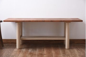 ペイント家具　リメイク品　ナチュラルな雰囲気たっぷりのセンターテーブル(リビングテーブル)