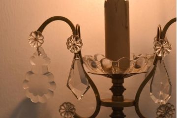 フランスアンティーク　エレガントさと可憐さが織り交じるテーブルランプ(デスクスタンド)