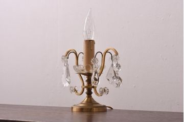 フランスアンティーク　エレガントさと可憐さが織り交じるテーブルランプ(デスクスタンド)