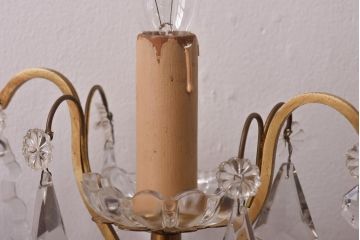 フランスアンティーク　エレガントさと可憐さが織り交じるテーブルランプ(デスクスタンド)