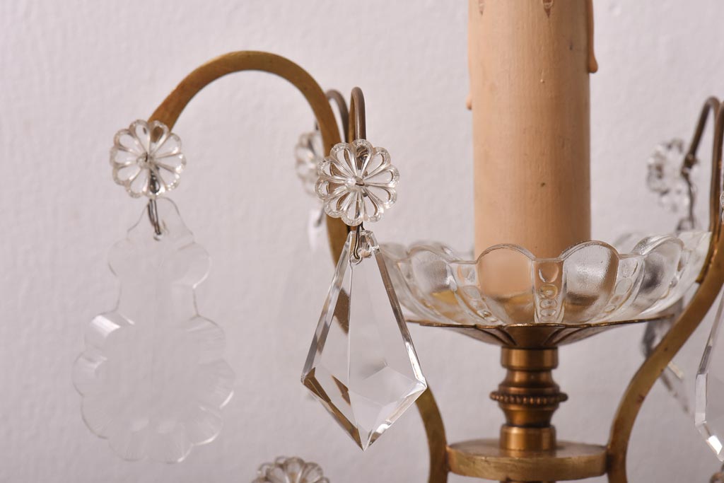 フランスアンティーク　エレガントさと可憐さが織り交じるテーブルランプ(デスクスタンド)