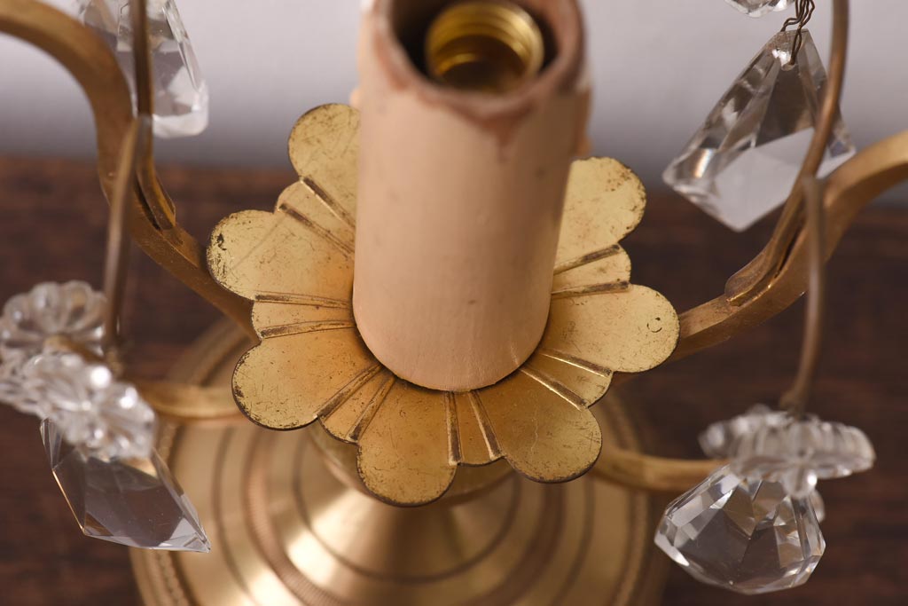 フランスアンティーク　エレガントさと可憐さが織り交じるテーブルランプ(デスクスタンド)