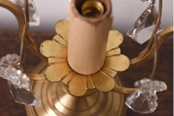 フランスアンティーク　エレガントさと可憐さが織り交じるテーブルランプ(デスクスタンド)