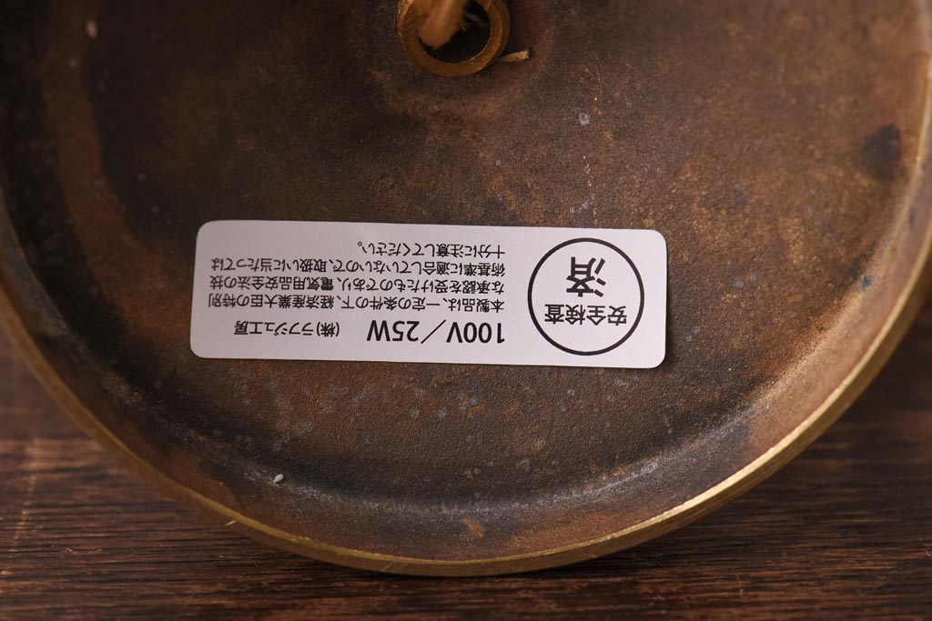 フランスアンティーク　エレガントさと可憐さが織り交じるテーブルランプ(デスクスタンド)