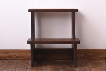 アンティーク雑貨　和製アンティーク　ケヤキ材　素朴な雰囲気が魅力の踏み台(花台、飾り台)