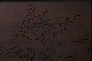 古民具　明治期　ケヤキ一枚板　麒麟の透かし彫りが施された欄間(建具)