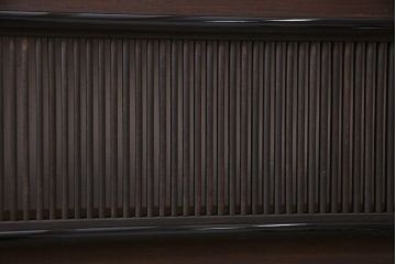 和製アンティーク　金箔と漆塗りが煌びやかさ放つ欄間(明り取り)(2)