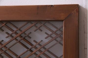 和製アンティーク　両面ガラス　和の趣感じるシンプルな割菱組子欄間(明り取り、ディスプレイ)