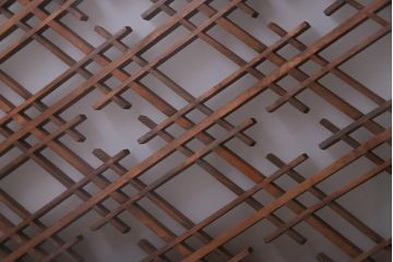 和製アンティーク　両面ガラス　和の趣感じるシンプルな割菱組子欄間(明り取り、ディスプレイ)