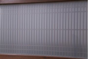 和製アンティーク　片面ガラス　繊細な桟が美しい和モダンな欄間(明り取り、ディスプレイ)