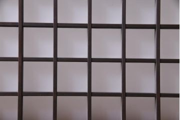 和製アンティーク　大正昭和初期　すりガラス入り　上品な印象与える格子欄間(明り取り、ディスプレイ)