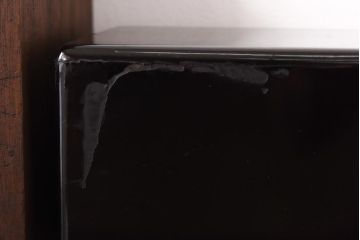 アンティーク家具　古民具・骨董　指物工芸品　外箱桐材　銀の引手が上品な漆塗りの小引き出し(裁縫箱)