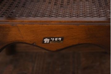 アンティーク雑貨　中古　ビンテージカリモク　コロニアルシリーズ　AC1030NK　花台(定価約2万円)