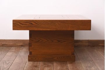 アンティーク雑貨　中古　民芸家具　総ケヤキ材　和の趣漂う関西火鉢(囲炉裏、長火鉢)