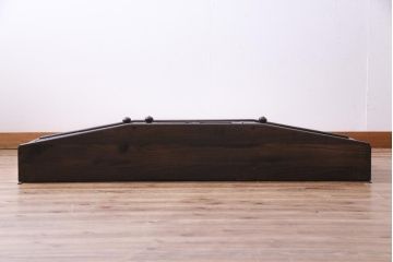 ヴィンテージ家具　イギリスビンテージ　ERCOL(アーコール)　大人の雰囲気漂う上質な壁掛け収納(ウォールシェルフ、吊り戸棚)