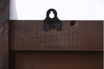 ヴィンテージ家具　イギリスビンテージ　ERCOL(アーコール)　大人の雰囲気漂う上質な壁掛け収納(ウォールシェルフ、吊り戸棚)