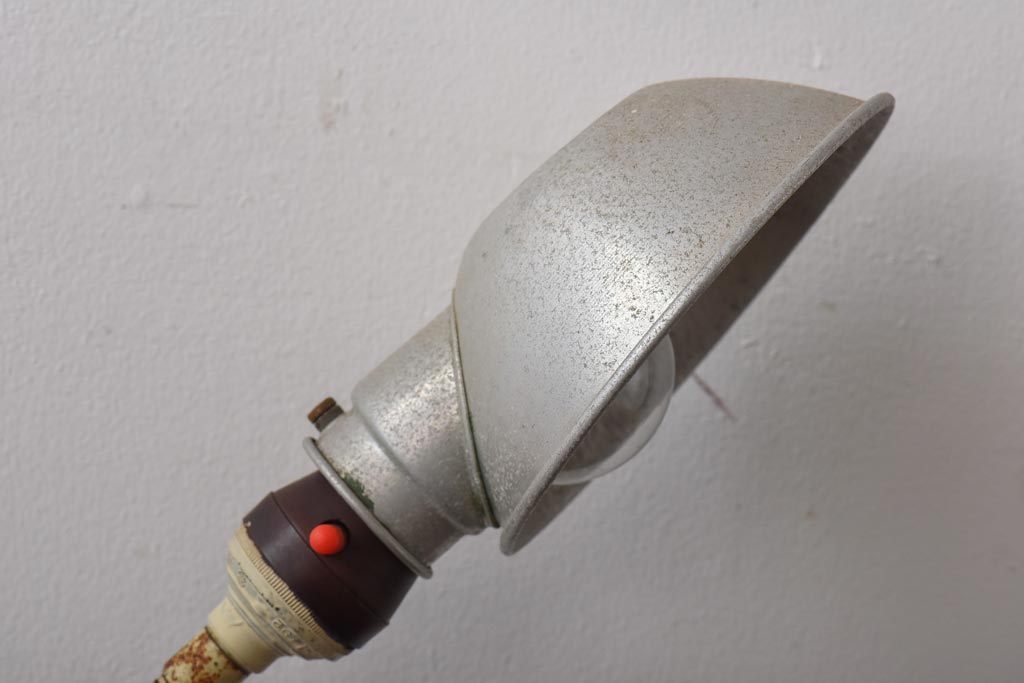 昭和レトロ　ジャンクな雰囲気のスタンドライト(卓上照明、デスクスタンド)