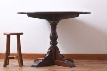 中古美品　松本民芸家具　シックなA-I丸テーブル(ダイニングテーブル、カフェテーブル)(定価約21万円)